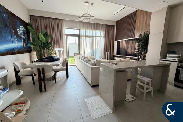 Single Row | 3 Beds + Maids | Burj Views